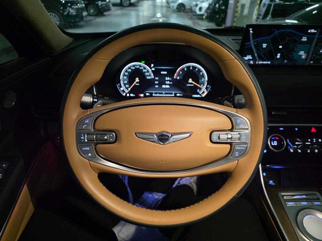 Genesis GV80 — photo 10