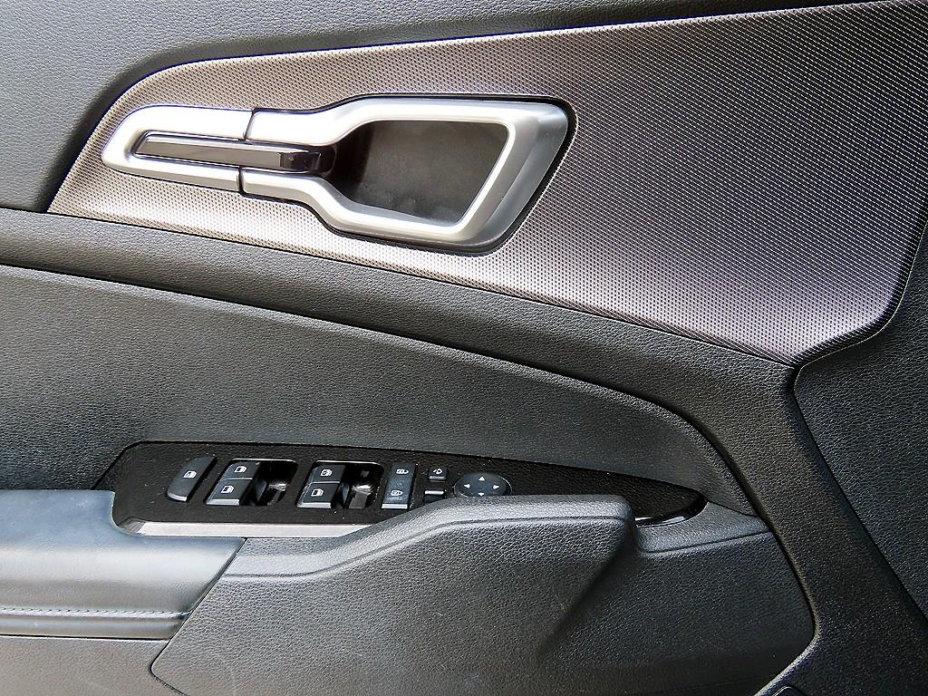 Kia Sportage — photo 11