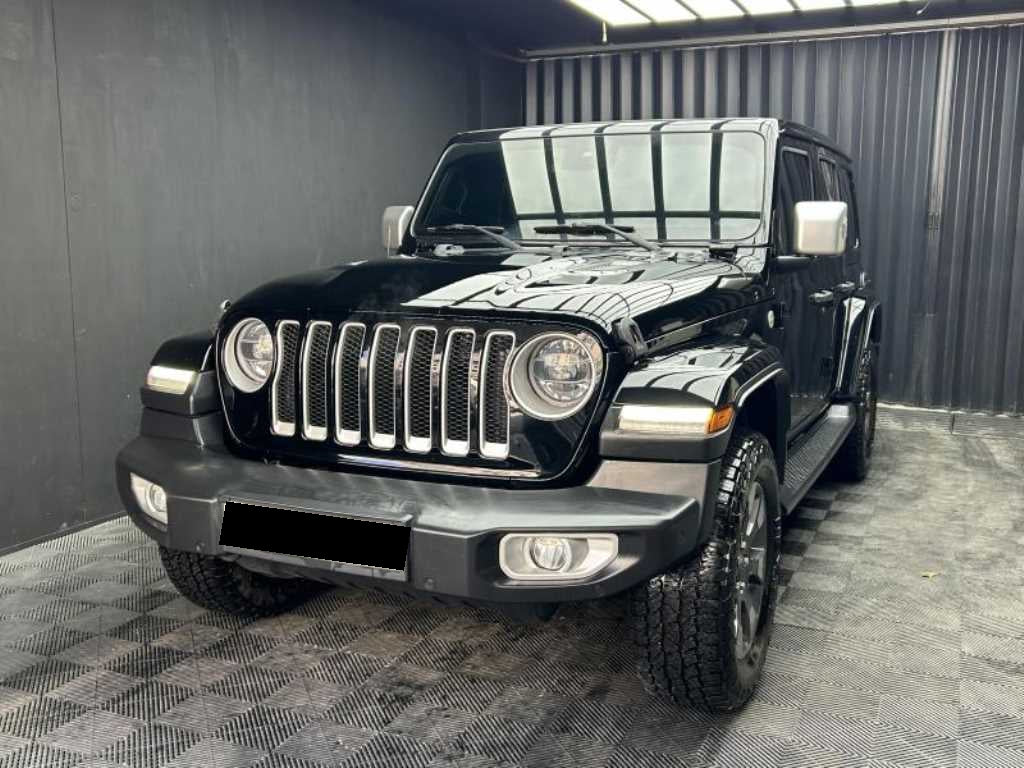 Jeep Wrangler — photo 02