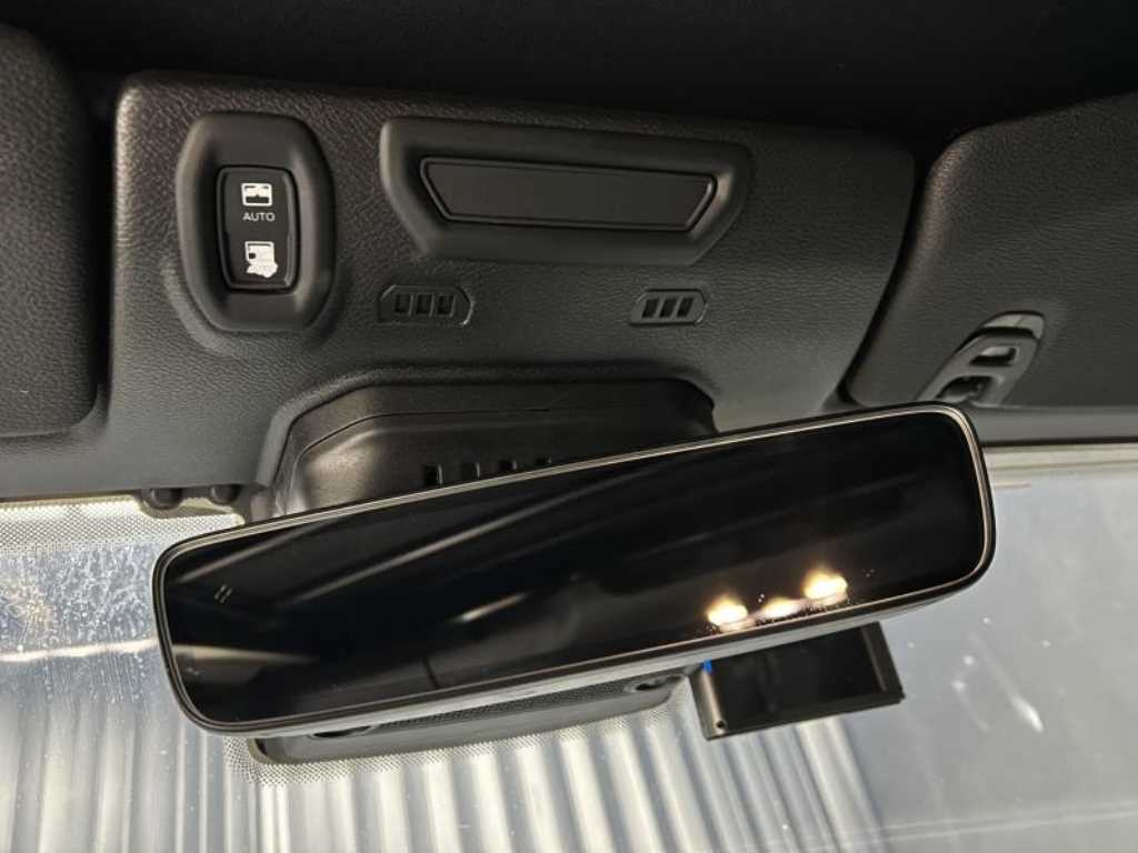 Jeep Wrangler — photo 16