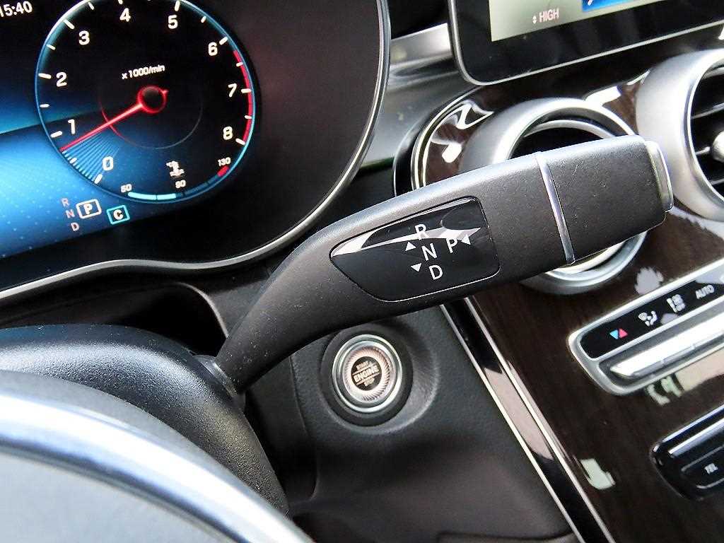 Mercedes-Benz GLC-Class — photo 11