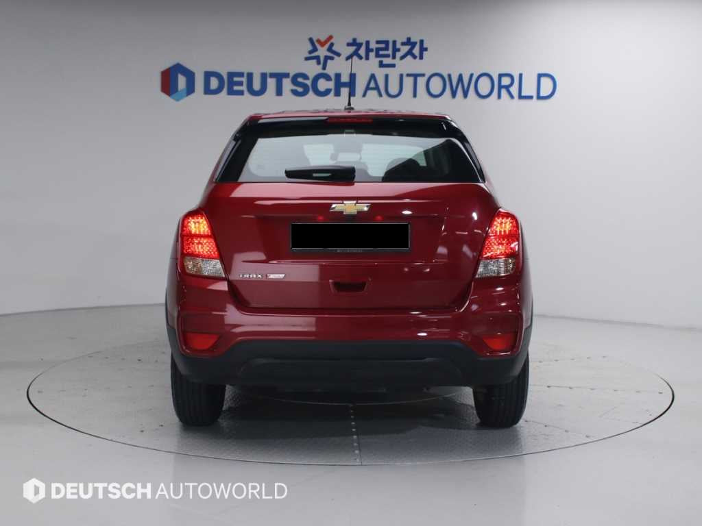 CHEVROLET Trax — photo 04