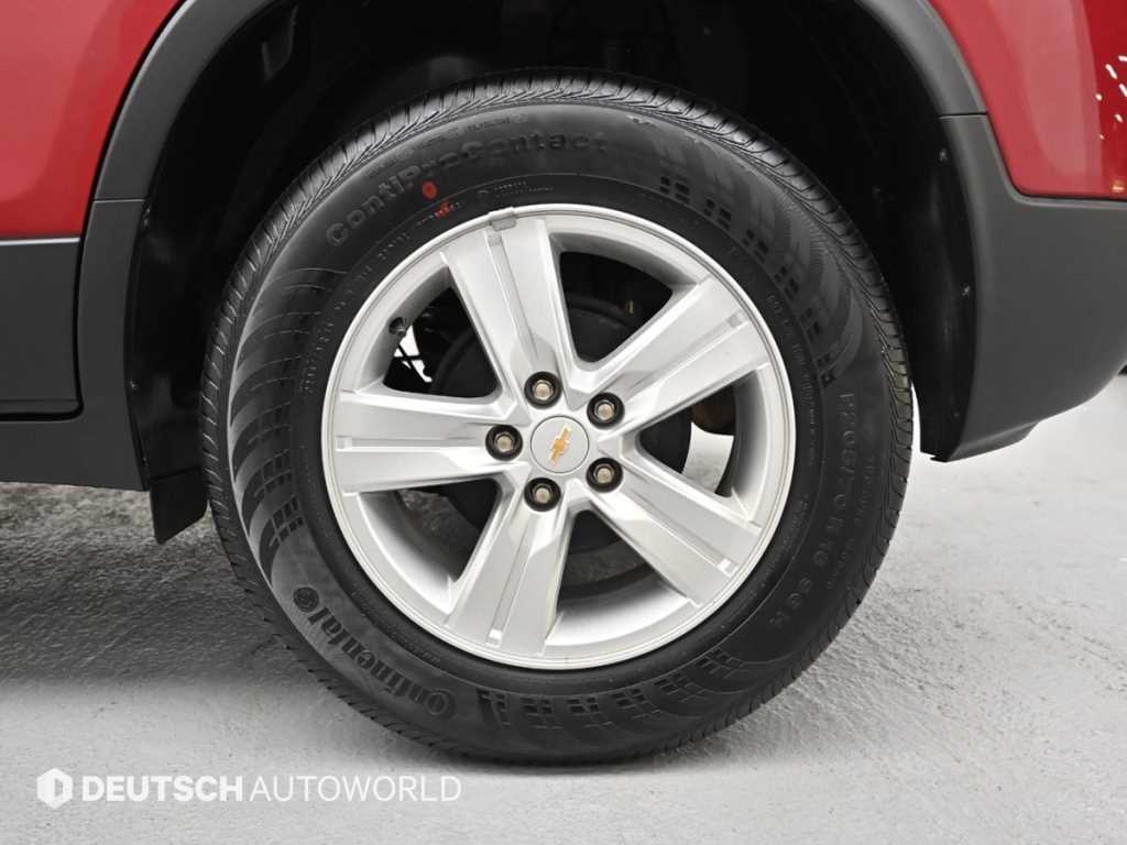 CHEVROLET Trax — photo 05
