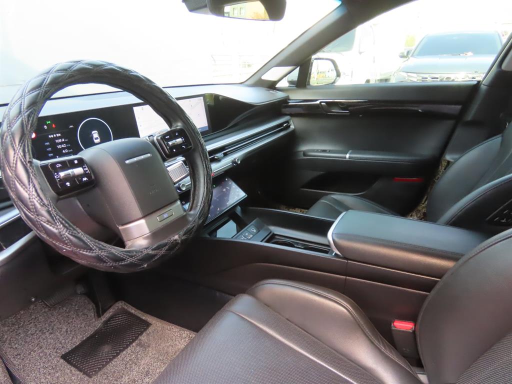 Hyundai Grandeur — photo 16