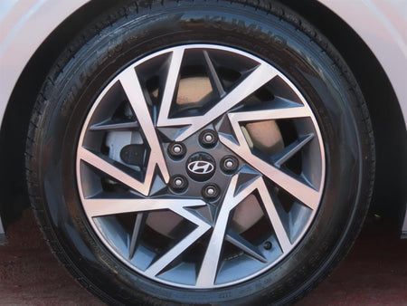 Hyundai Grandeur — photo 20