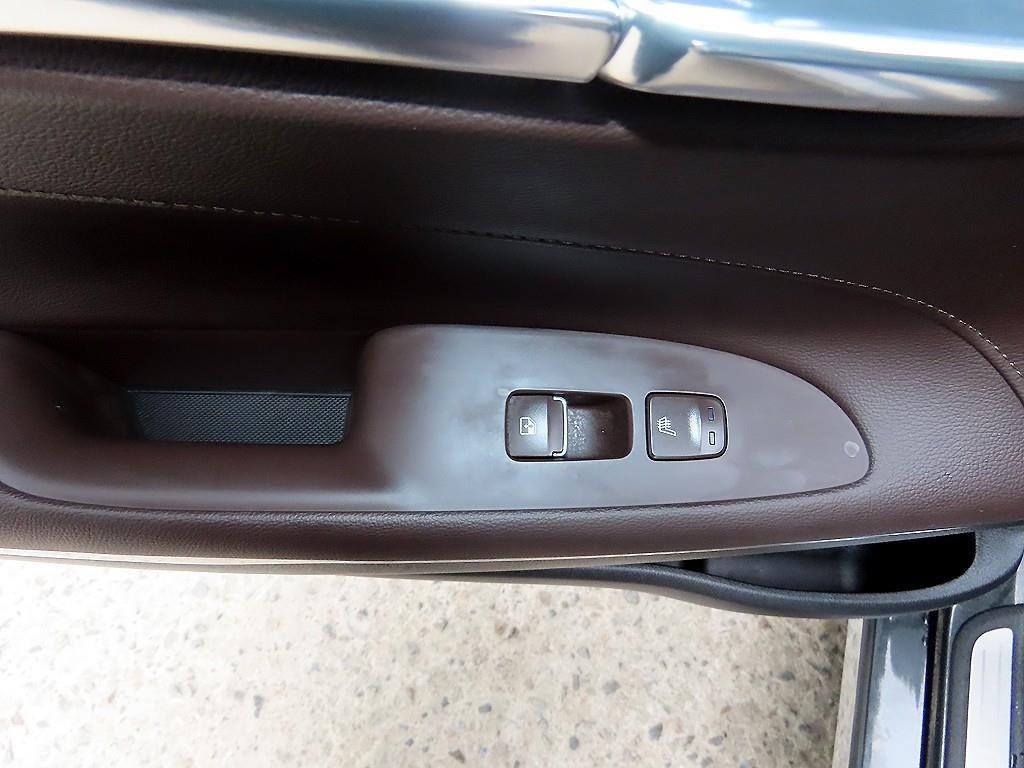 Hyundai Grandeur — photo 15