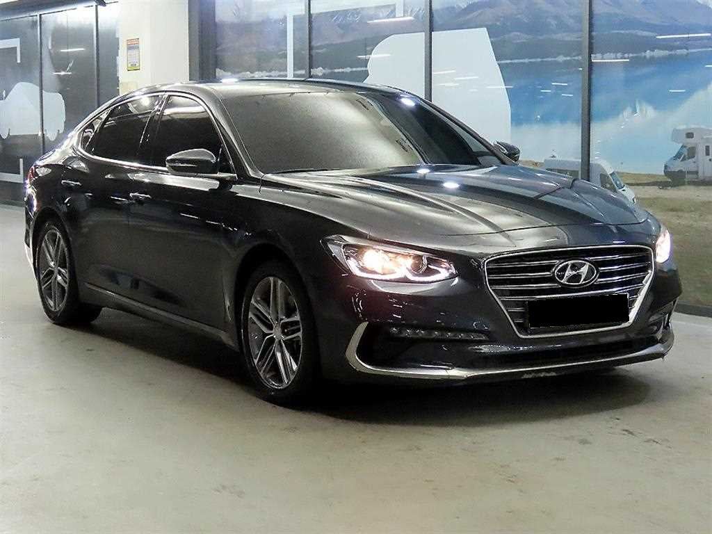 Hyundai Grandeur — photo 01