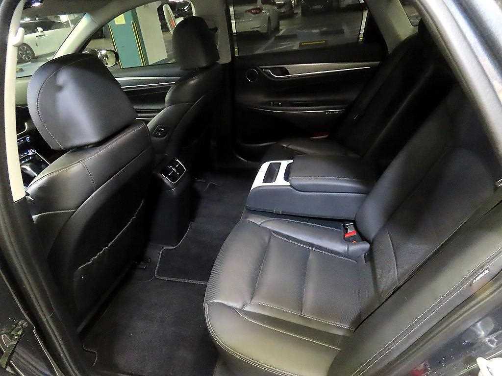 Hyundai Grandeur — photo 07