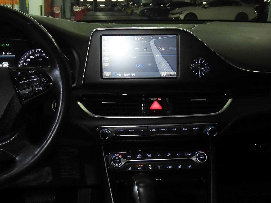 Hyundai Grandeur — photo 11