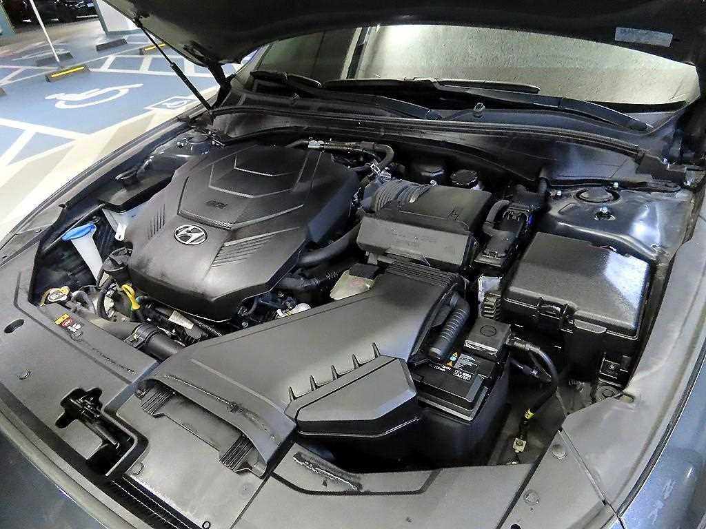 Hyundai Grandeur — photo 19