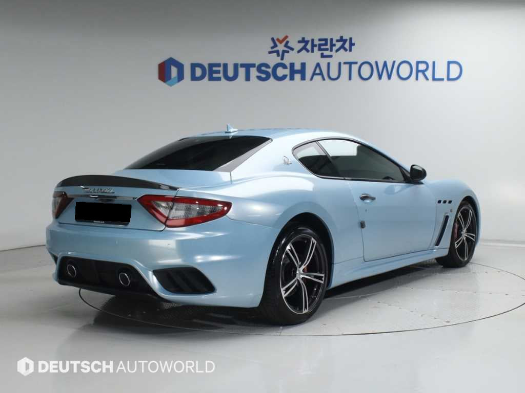 Maserati GranTurismo — photo 02
