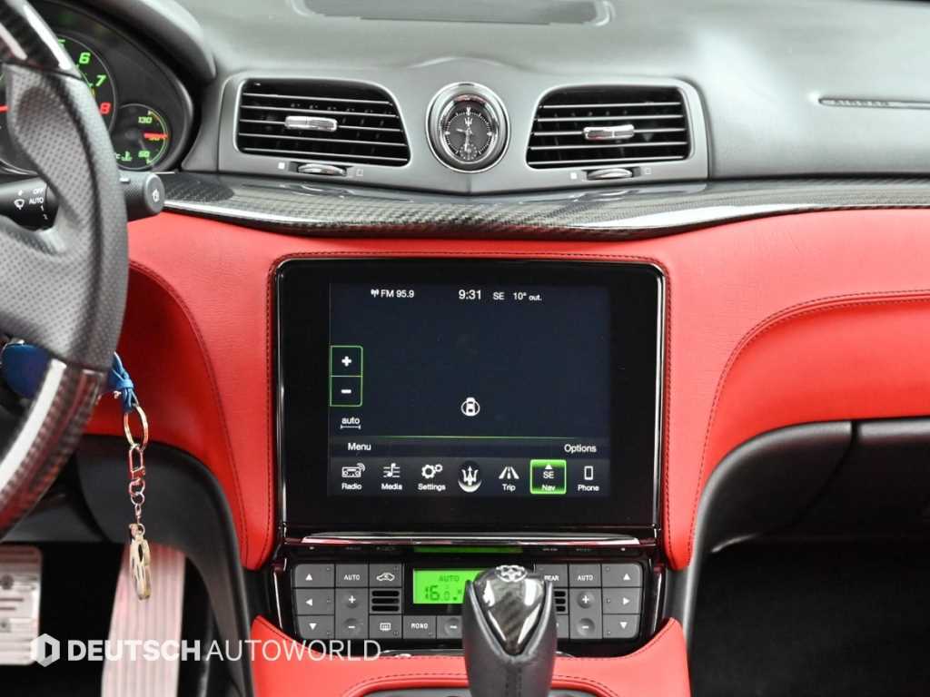 Maserati GranTurismo — photo 14