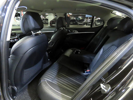 Genesis G70 — photo 07