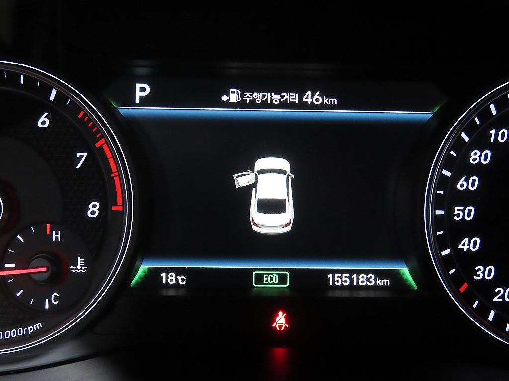 Genesis G70 — photo 09