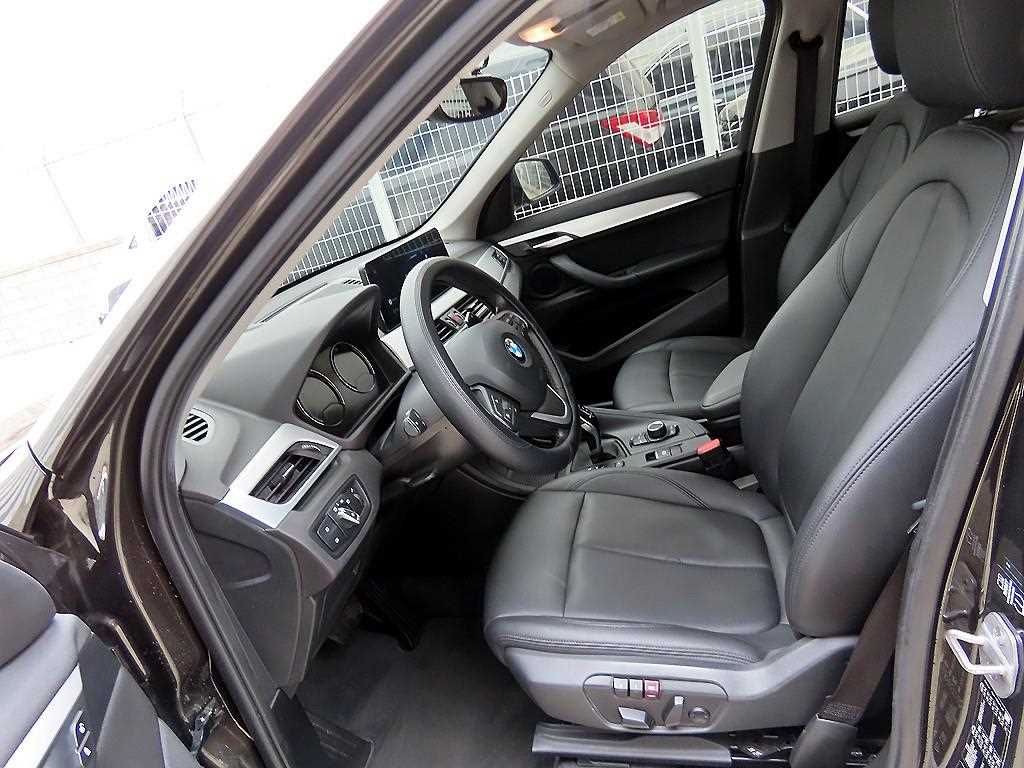 BMW X1 — photo 05