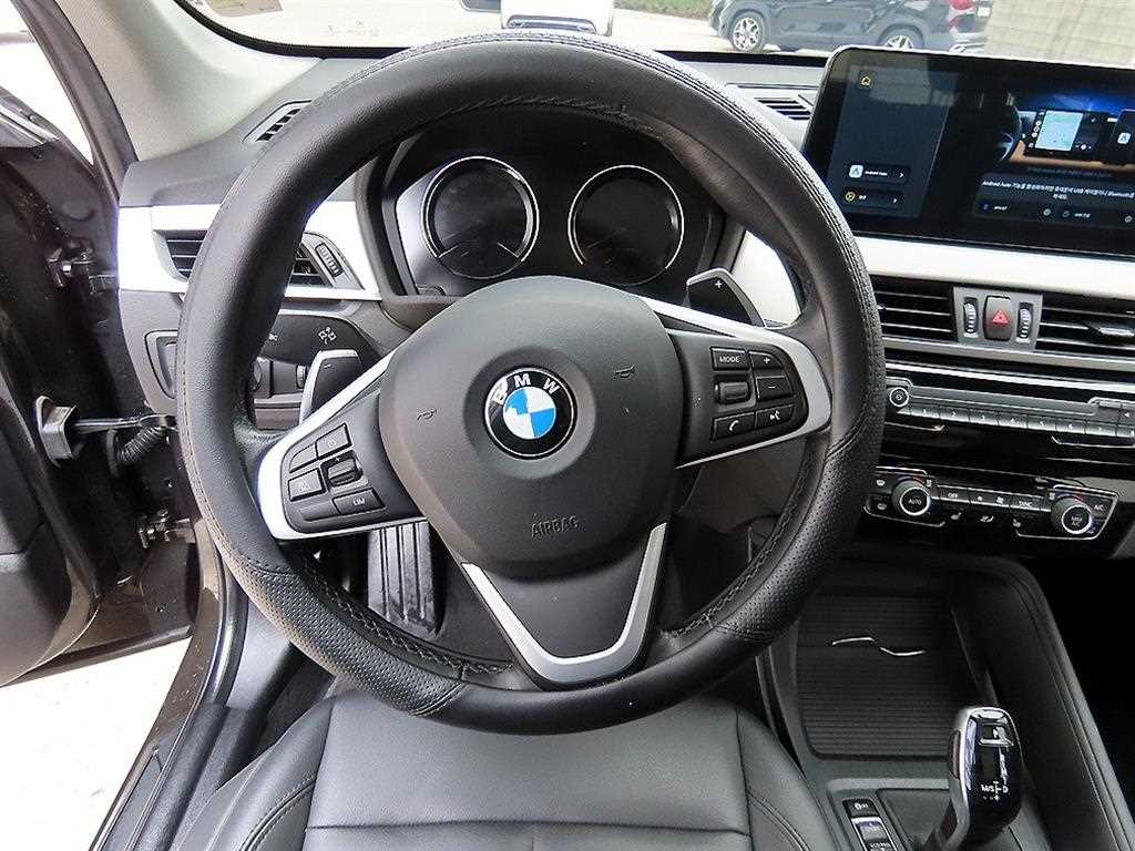 BMW X1 — photo 08