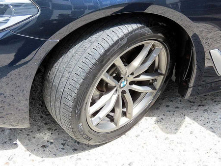 BMW 5-Series — photo 20