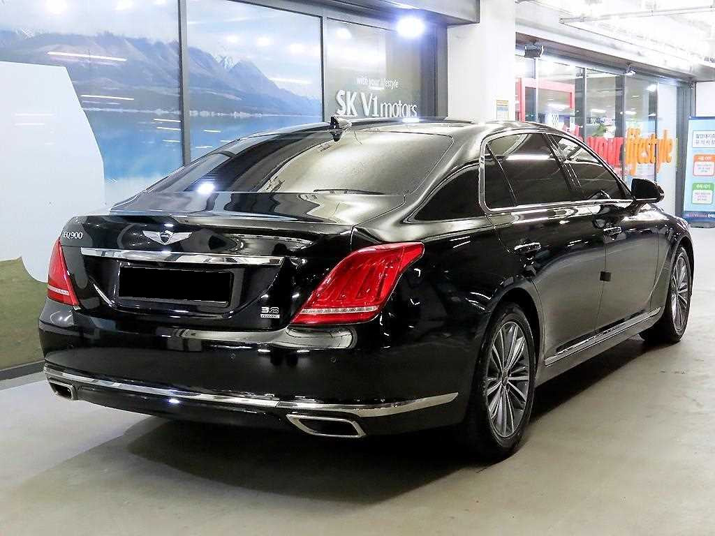 Genesis EQ900 — photo 04