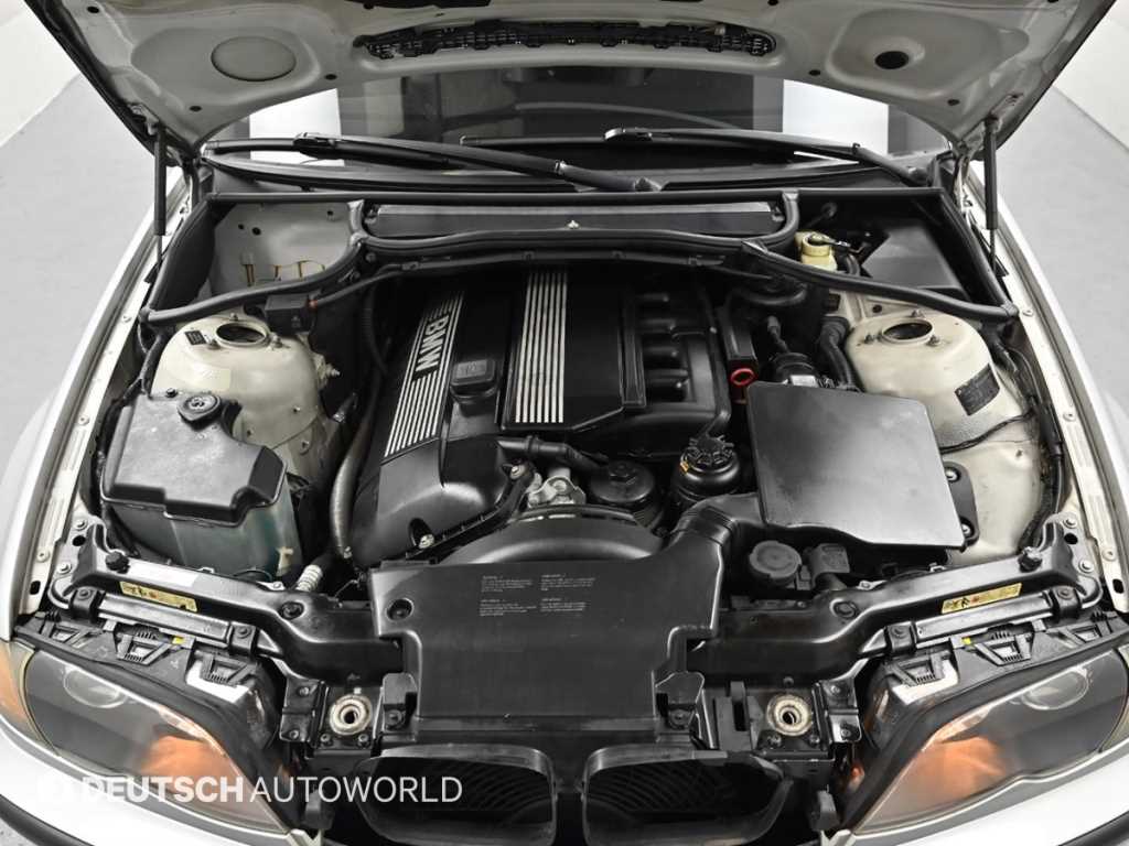BMW 3-Series — photo 06