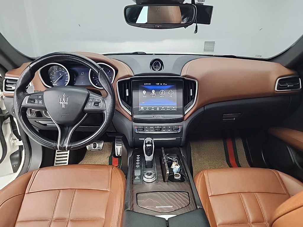 Maserati Ghibli — photo 07