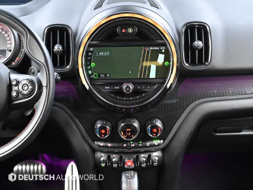 Mini Countryman — photo 09