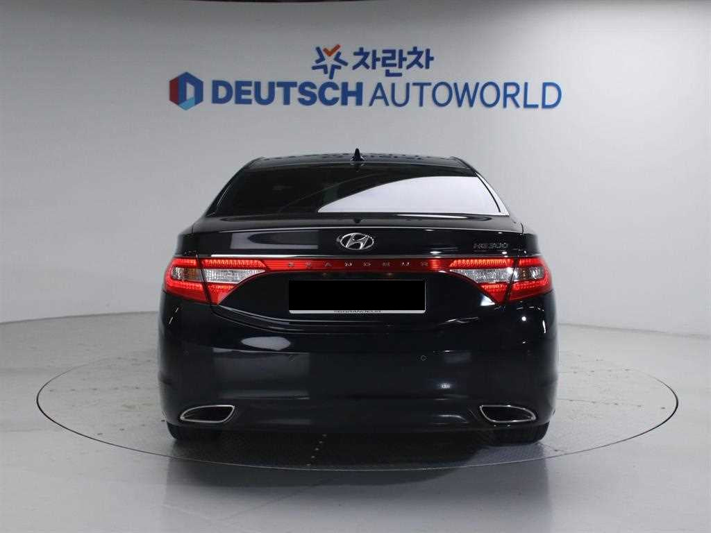 Hyundai Grandeur — photo 04