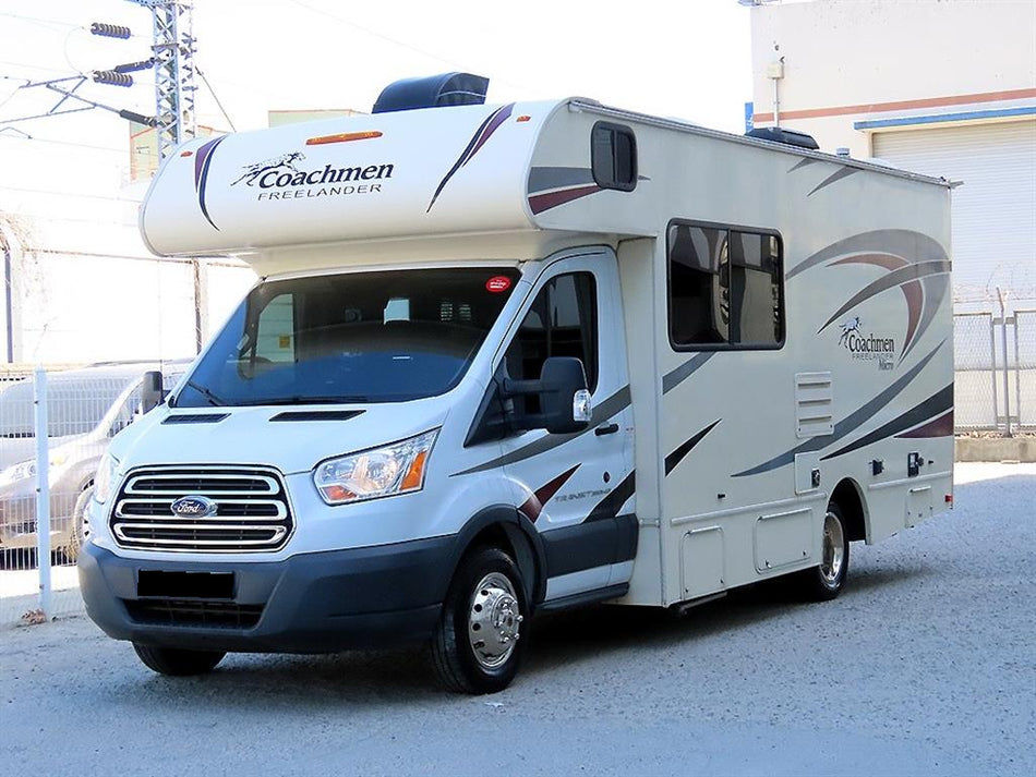 Ford Transit — photo 02