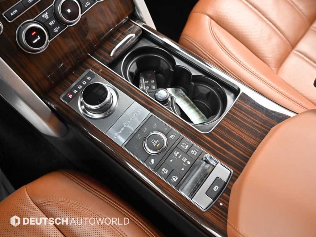 Land Rover Range Rover — photo 09