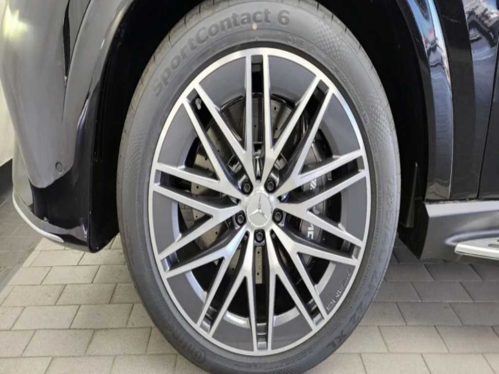 Mercedes-Benz GLE-Class — photo 05