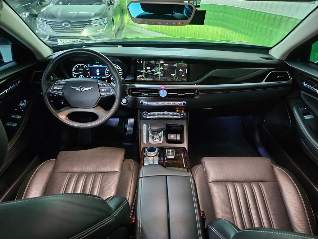 Genesis G90 — photo 08