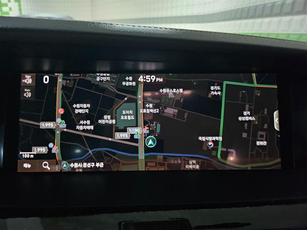 Genesis G90 — photo 12
