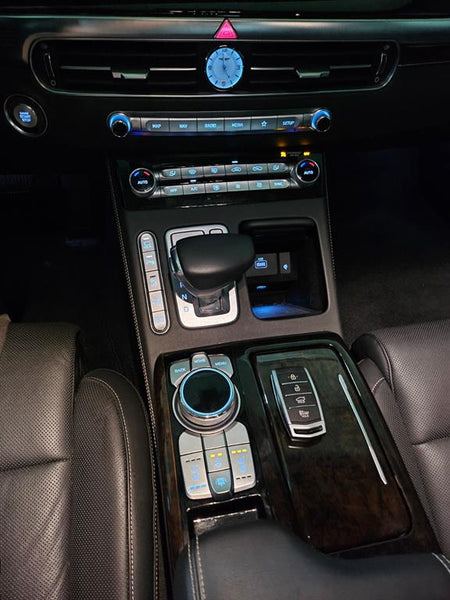 Genesis G90 — photo 15