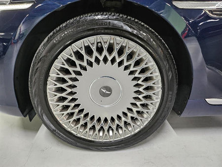 Genesis G90 — photo 19