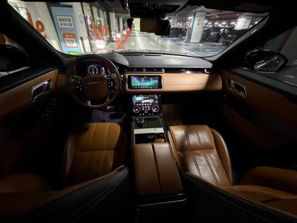 Land Rover Range Rover Velar — photo 06
