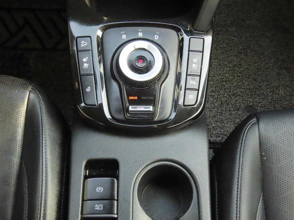 Kia Seltos — photo 13