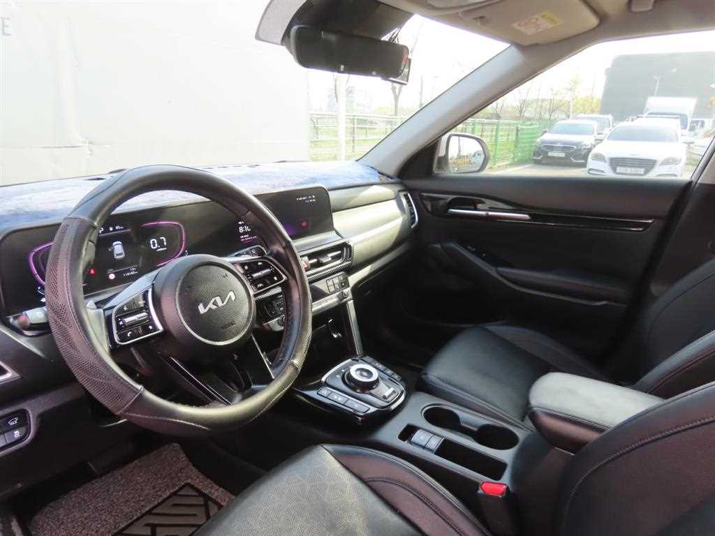 Kia Seltos — photo 16