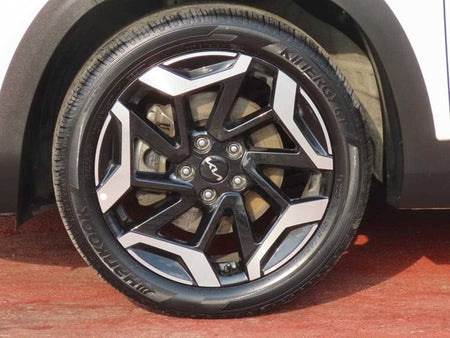 Kia Seltos — photo 20