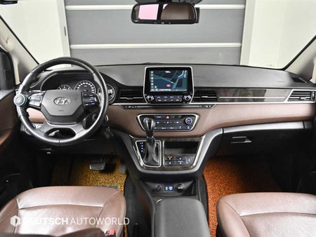 Hyundai Starex — photo 07
