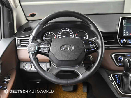 Hyundai Starex — photo 13