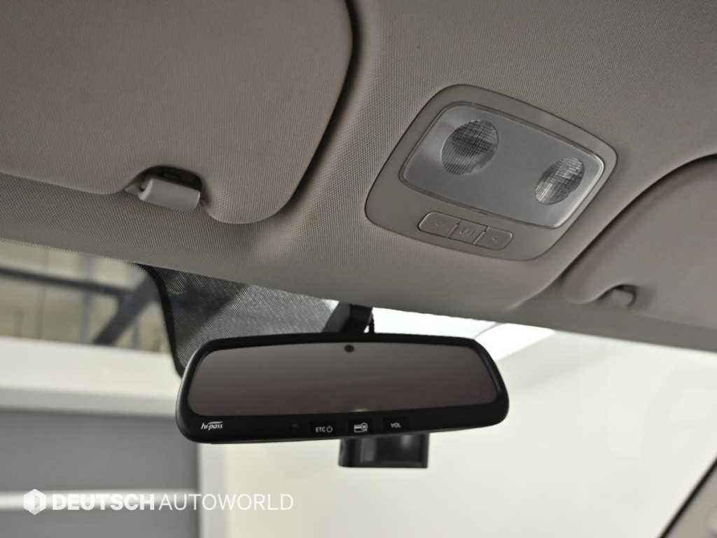 Hyundai Starex — photo 18
