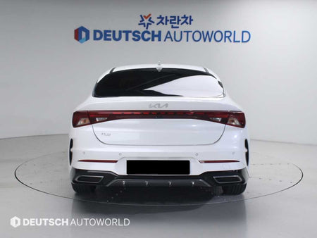 Kia K5 — photo 04