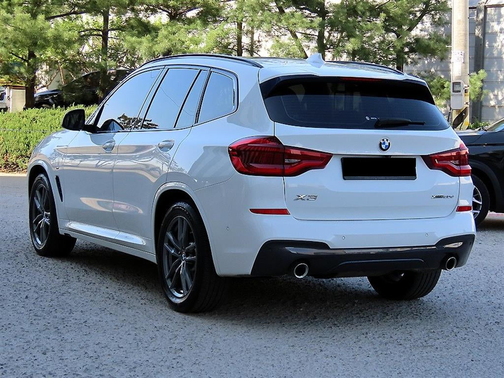 BMW X3 — photo 03