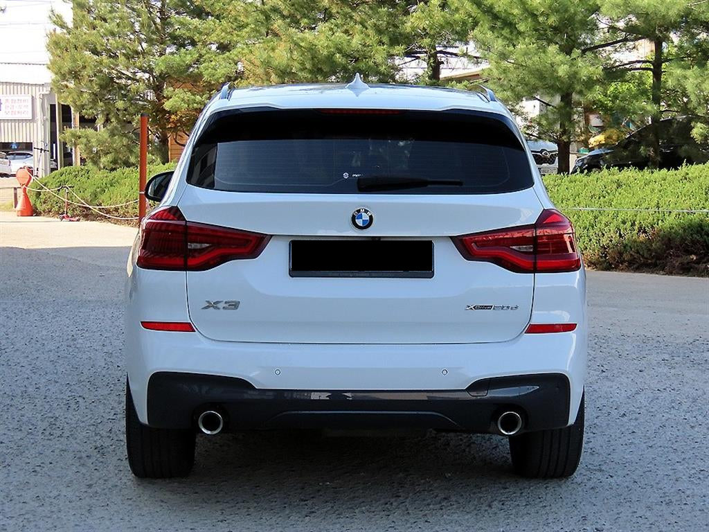 BMW X3 — photo 04