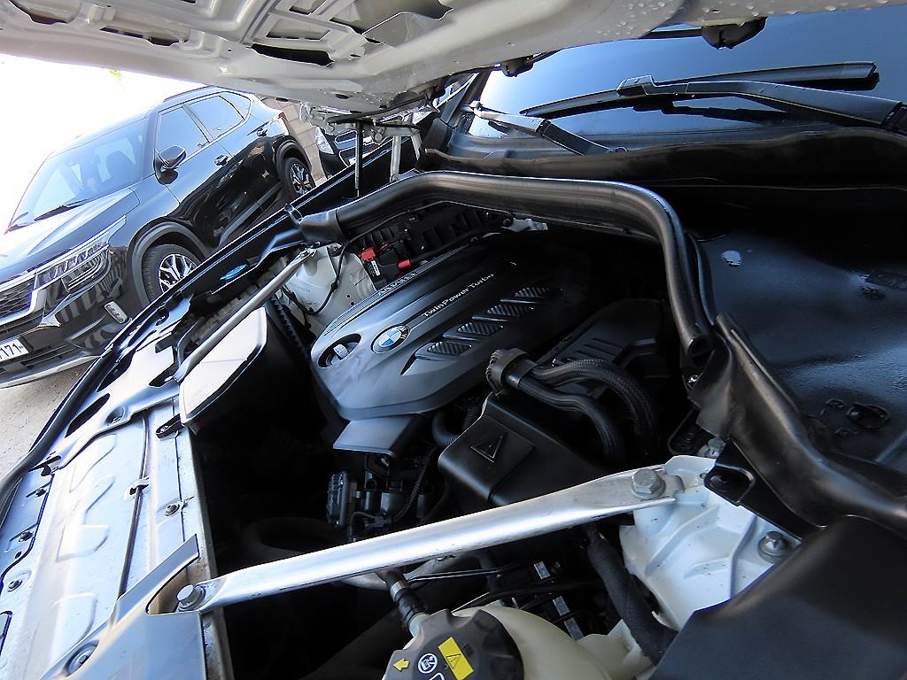 BMW X3 — photo 19