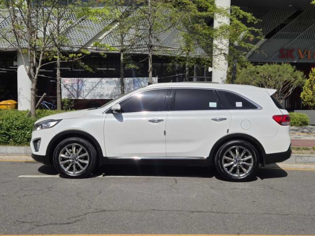 Kia Sorento — photo 01