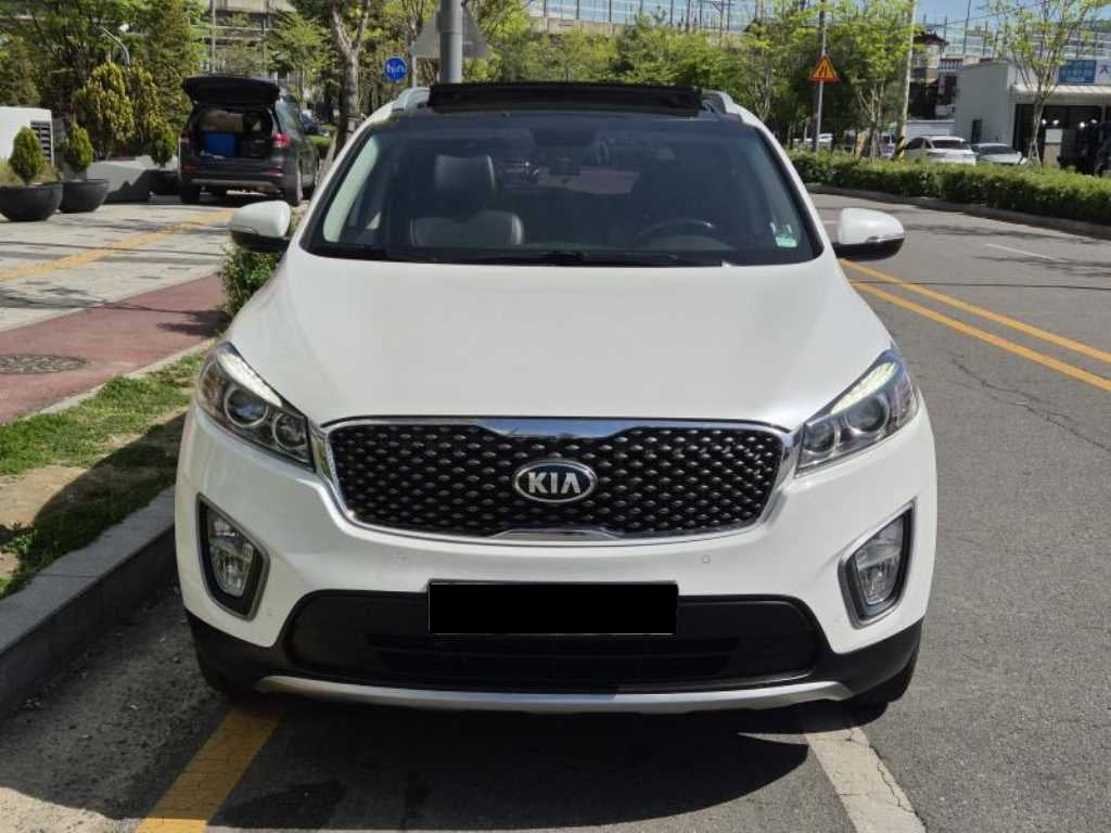 Kia Sorento — photo 02