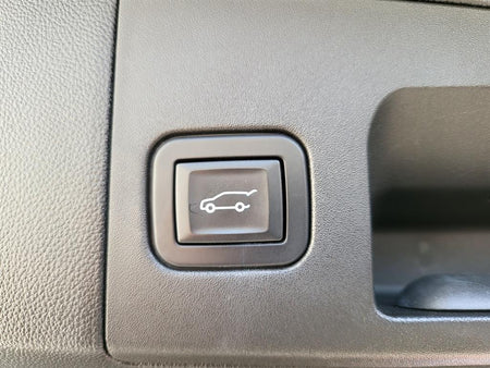 Cadillac XT5 — photo 18