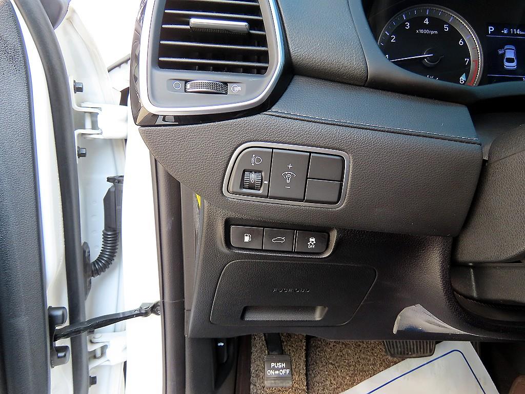 Hyundai Grandeur — photo 12