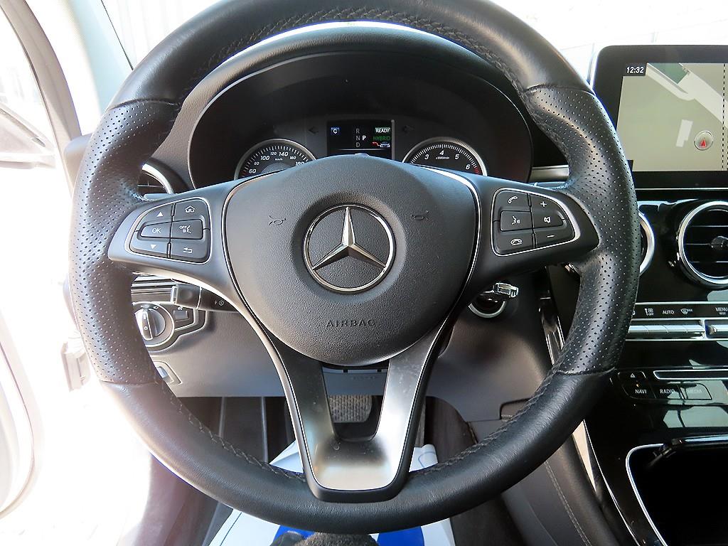 Mercedes-Benz GLC-Class — photo 08