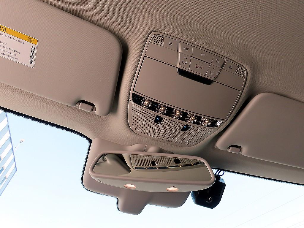 Mercedes-Benz GLC-Class — photo 14